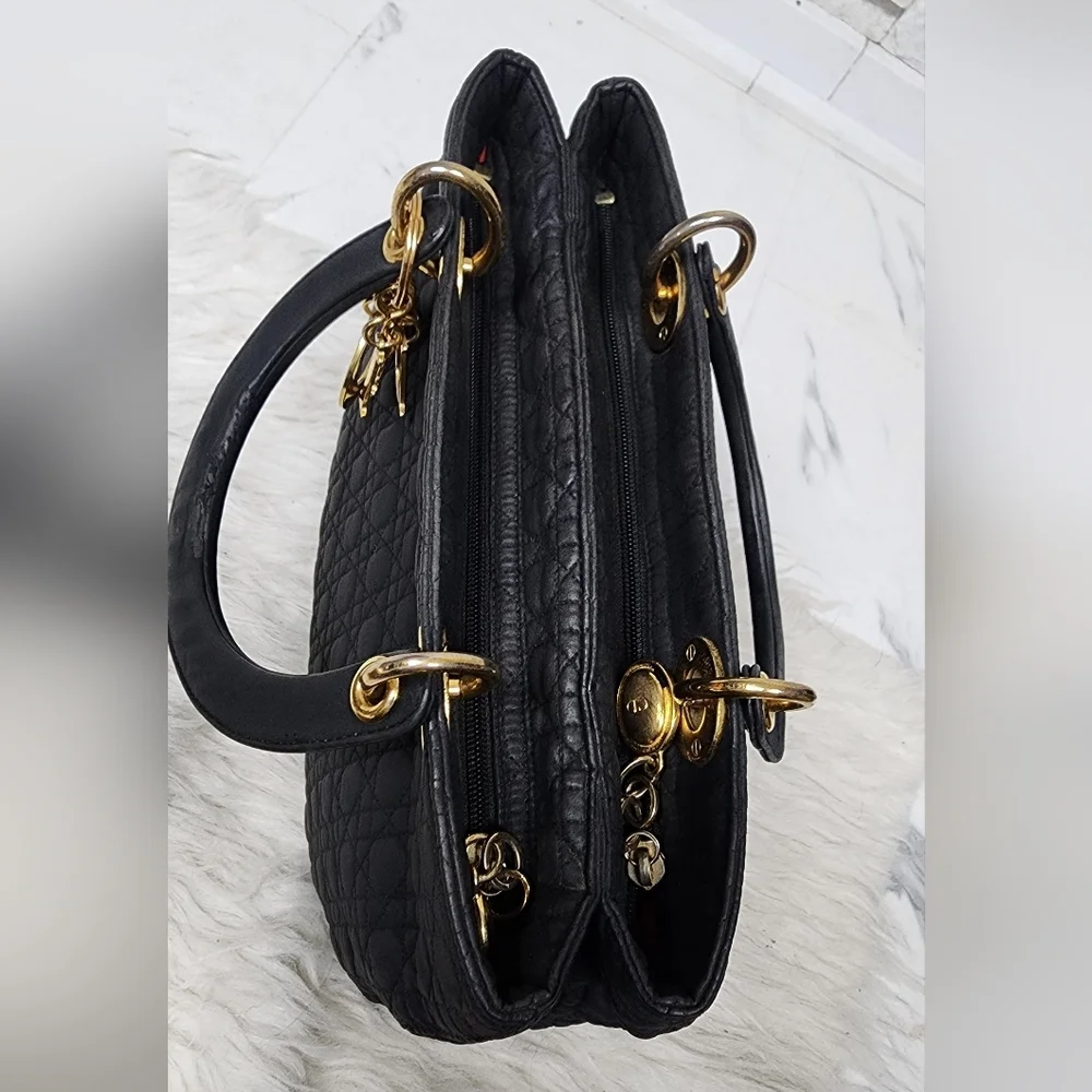 Lady Dior Medium - Picture 6 of 12